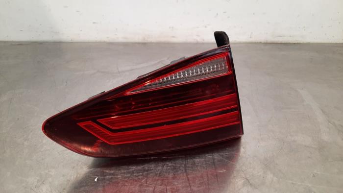 Taillight, left Volkswagen Golf