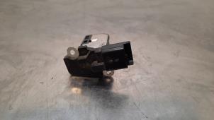 Gebruikte Luchtmassameter Fiat Doblo Cargo 1.5 D Multijet 130 Prijs € 24,20 Inclusief btw aangeboden door Autohandel Didier