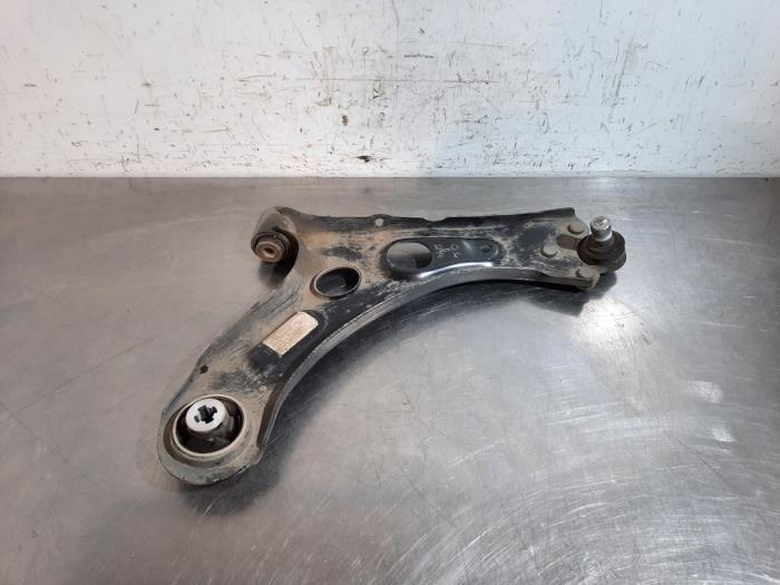 Bras de suspension avant droit Peugeot 208