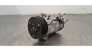 Gebruikte Aircopomp Volvo XC60 II (UZ) 2.0 B4 16V Mild Hybrid AWD Prijs € 199,65 Inclusief btw aangeboden door Autohandel Didier