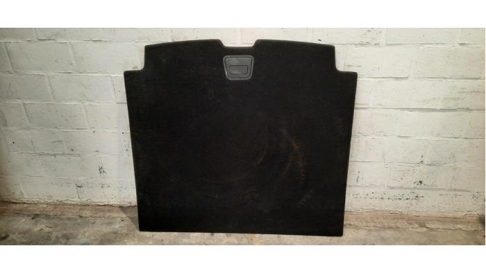 Coffre tapis Volvo XC60