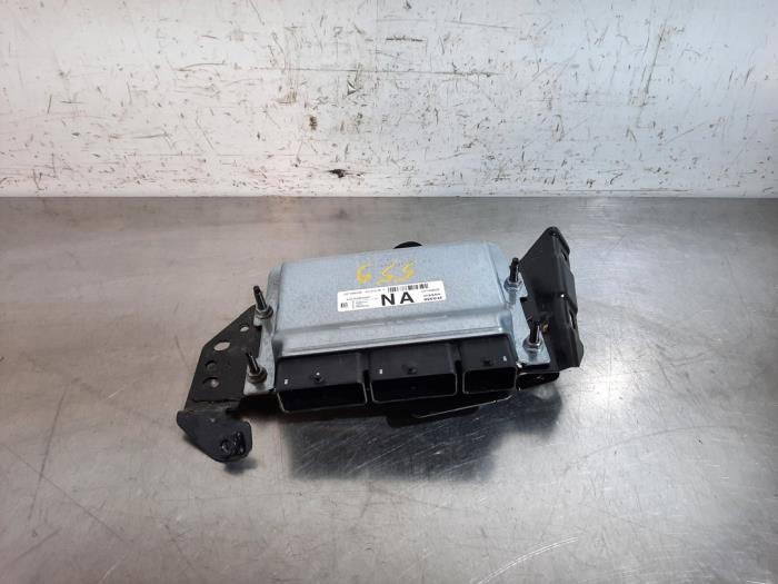 Ordinateur gestion moteur Dacia Sandero