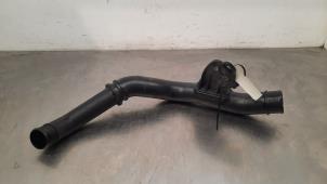 Gebruikte Intercooler Buis Ford Transit Custom 2.0 TDCi 16V Eco Blue 130 Prijs € 30,25 Inclusief btw aangeboden door Autohandel Didier