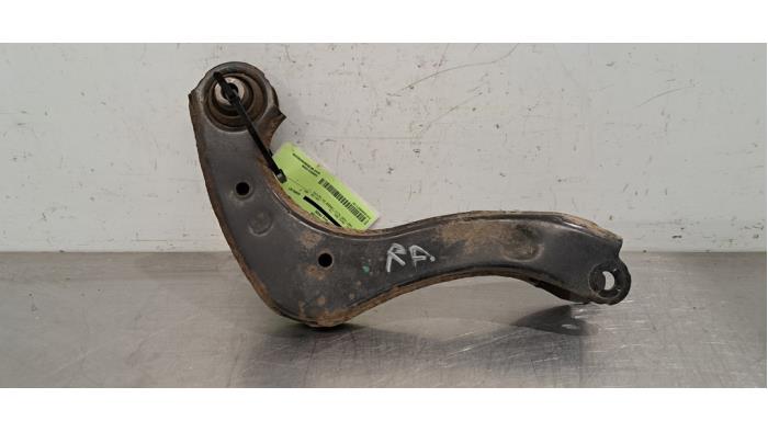 Bras de suspension arrière droit Toyota Corolla