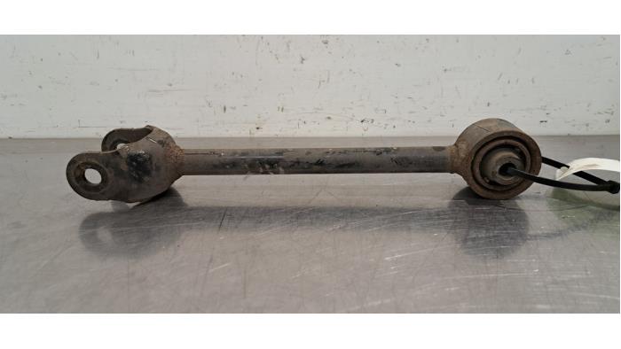 Bras de suspension arrière droit Toyota Corolla