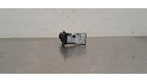 Gebruikte Luchtmassameter Toyota Corolla (E21/EA1/EH1) 2.0 16V Hybrid Prijs € 42,35 Inclusief btw aangeboden door Autohandel Didier