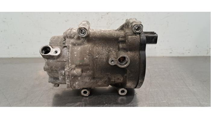 Pompe clim Toyota Corolla