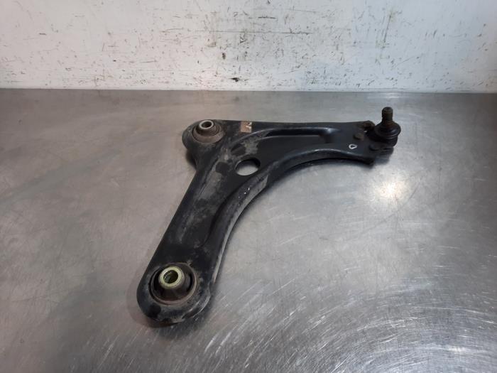 Bras de suspension avant droit Peugeot 2008