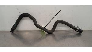 Gebruikte Koelwaterslang Ford Transit Custom 2.0 TDCi 16V Eco Blue 130 Prijs € 30,25 Inclusief btw aangeboden door Autohandel Didier