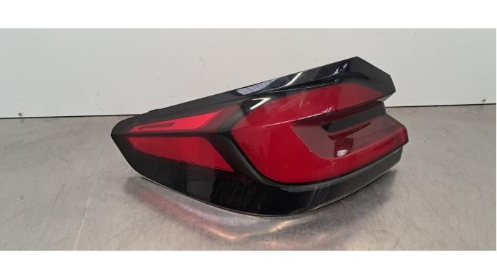 Luz trasera izquierda BMW 5-Serie