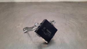 Gebruikte Handrem Computer Lexus NX I (Z1) 300 2.0 16V Prijs € 66,55 Inclusief btw aangeboden door Autohandel Didier