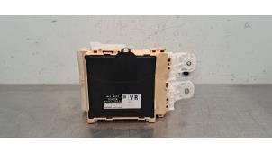 Gebruikte BCM Lexus NX I (Z1) 300 2.0 16V Prijs € 96,80 Inclusief btw aangeboden door Autohandel Didier