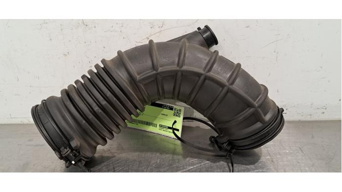 Tuyau d&#039;aspiration air Kia Stonic