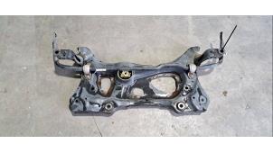 Gebruikte Subframe Volkswagen Golf VII (AUA) 2.0 GTD 16V Prijs € 133,10 Inclusief btw aangeboden door Autohandel Didier