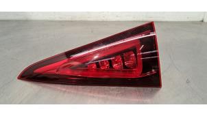 Gebruikte Achterlicht rechts Mercedes GLE (V167) 300d EQ Boost 2.0 Turbo 16V 4-Matic Prijs € 199,65 Inclusief btw aangeboden door Autohandel Didier