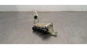 Gebruikte Voorgloei Relais Toyota Hilux V/VI 2.8 D4D-F 16V 4x4 Prijs € 96,80 Inclusief btw aangeboden door Autohandel Didier