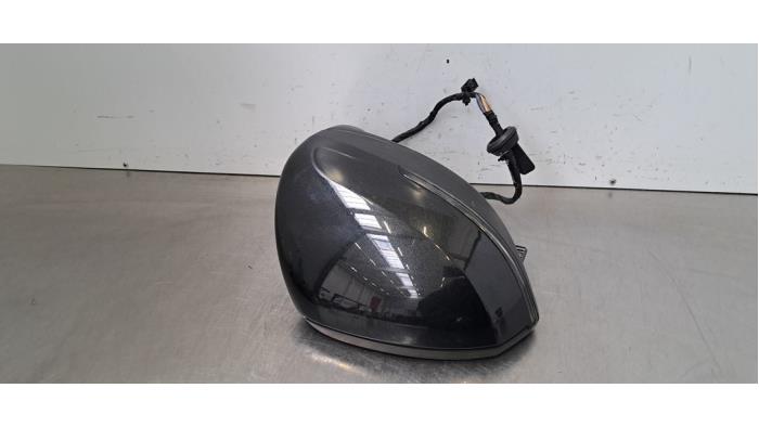 Rétroviseur extérieur droit Lynk &amp; Co 01