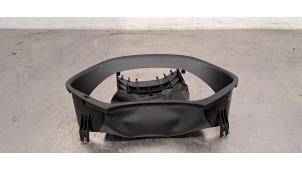 Gebruikte Kilometerteller sierlijst Mercedes Vito (447.6) 2.0 114 CDI 16V Prijs € 30,25 Inclusief btw aangeboden door Autohandel Didier