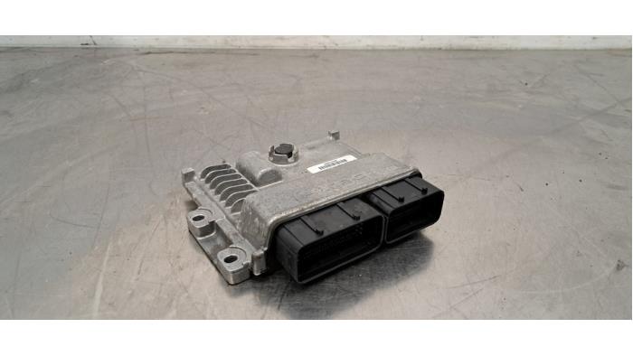 Ordinateur gestion moteur Citroen Jumpy