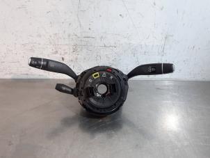 Gebruikte Licht + Raw Schakelaar Mercedes C-Klasse AMG (W205) C-43 AMG 3.0 V6 24V Turbo 4-Matic Prijs € 266,20 Inclusief btw aangeboden door Autohandel Didier