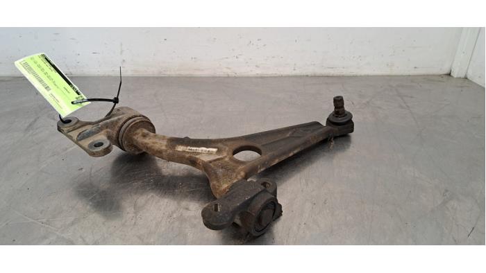 Bras de suspension avant gauche Fiat Scudo