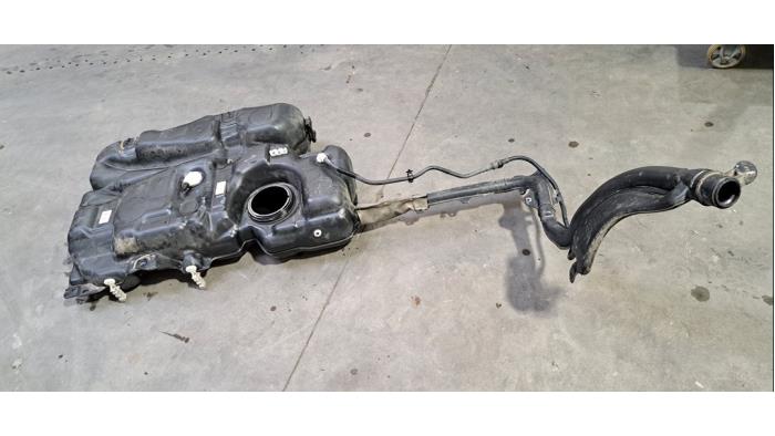Réservoir de carburant Peugeot Expert