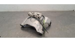 Gebruikte Motorsteun Peugeot 308 (F3/FB/FH/FM/FP) 1.6 16V HYBRID 180 Prijs € 36,30 Inclusief btw aangeboden door Autohandel Didier