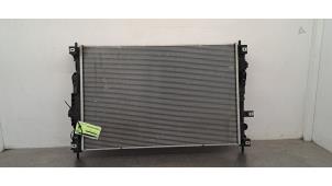 Gebruikte Radiateur Peugeot 308 (F3/FB/FH/FM/FP) 1.6 16V HYBRID 180 Prijs € 133,10 Inclusief btw aangeboden door Autohandel Didier