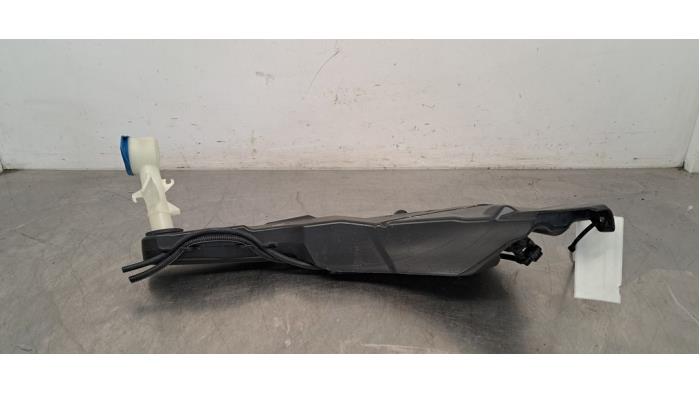 Réservoir lave-glace avant Peugeot 308