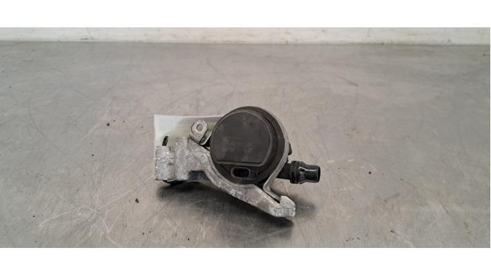 Pompe à eau supplémentaire Mercedes C-Klasse