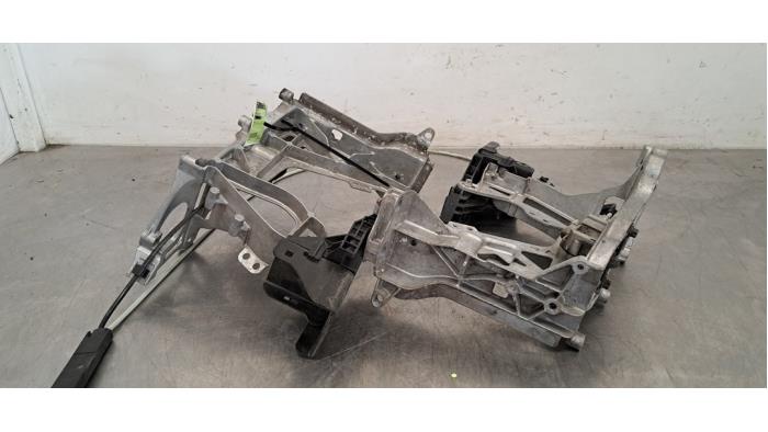 Support (divers) Mercedes C-Klasse