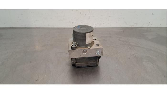 Pompe ABS Renault Master