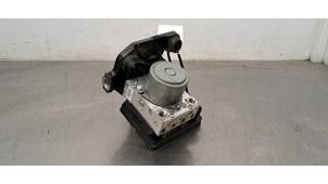 Gebruikte ABS Pomp Mercedes C Estate (S205) C-200d 1.6 Turbo 16V Prijs € 332,75 Inclusief btw aangeboden door Autohandel Didier