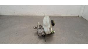 Gebruikte Hoofdremcilinder Mercedes C Estate (S205) C-200d 1.6 Turbo 16V Prijs € 30,25 Inclusief btw aangeboden door Autohandel Didier