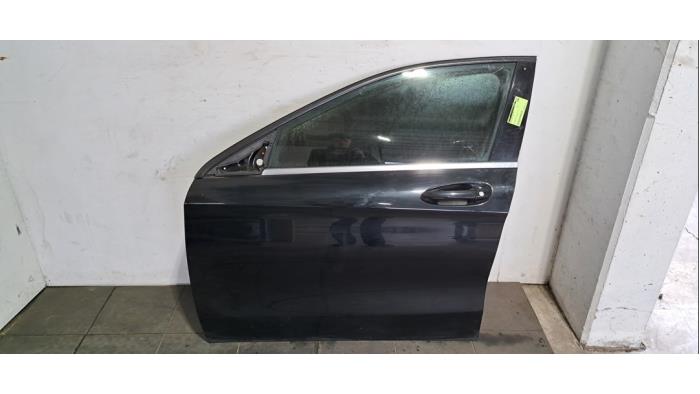 Portière 4portes avant gauche Mercedes GLA