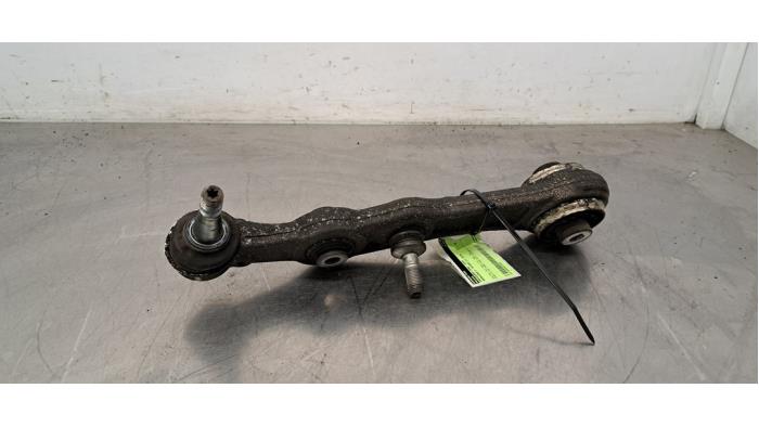 Bras de suspension avant gauche Mercedes C-Klasse