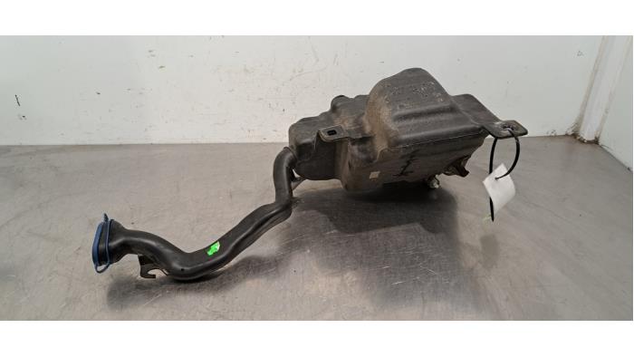 Réservoir lave-glace avant Mercedes GLA