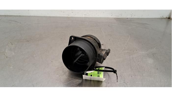Compteur de masse d&#039;air Volkswagen Passat