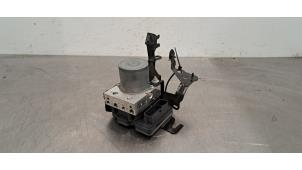 Gebruikte ABS Pomp Renault Clio V (RJAB) 1.0 SCe 75 12V Prijs € 175,45 Inclusief btw aangeboden door Autohandel Didier