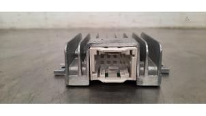 Gebruikte Radio versterker Mercedes GLE (V167) 350de 2.0 Turbo 16V 4-Matic Prijs € 133,10 Inclusief btw aangeboden door Autohandel Didier