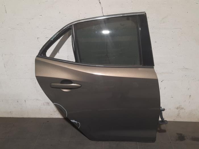 Portière 4portes arrière droite Toyota Corolla