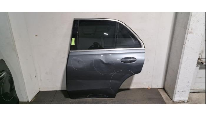 Portière 4portes arrière gauche Mercedes GLE