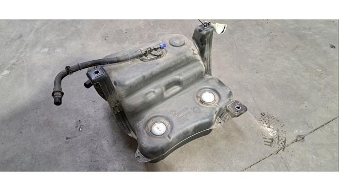 Réservoir Adblue Volkswagen Passat