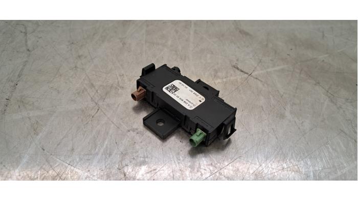 Antenne amplificateur Mercedes GLE
