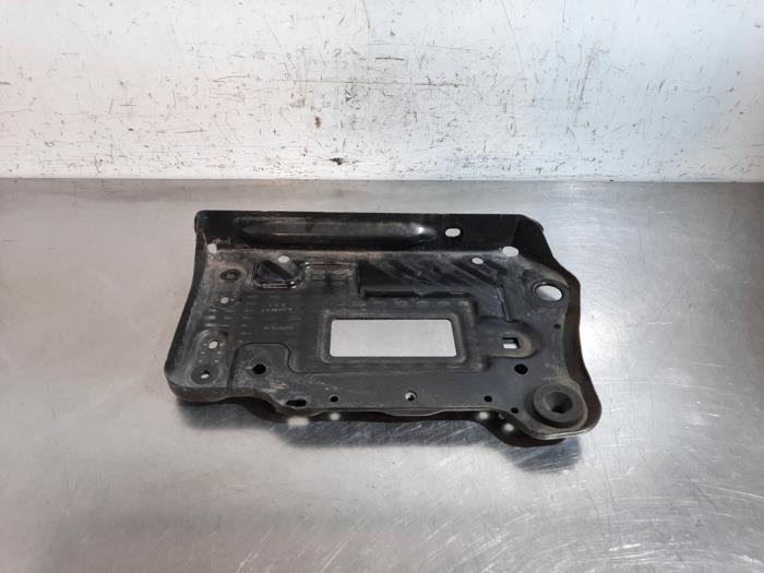 Boîtier de batterie Mercedes CLA