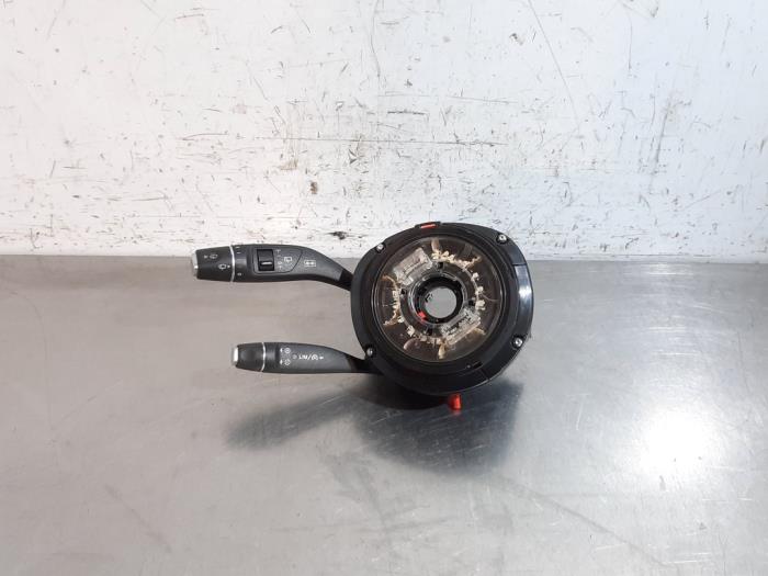 Commutateur combi colonne de direction Mercedes CLA
