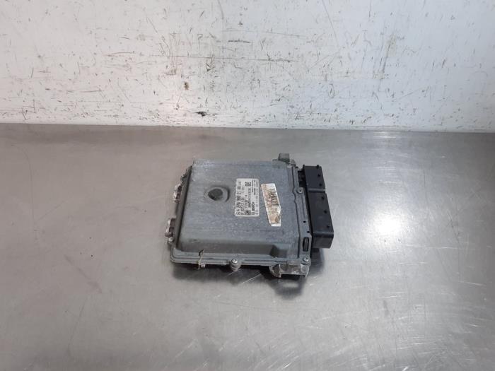 Ordinateur gestion moteur Mercedes CLA