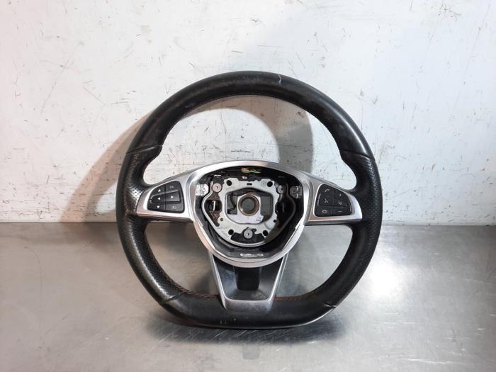 Volant Mercedes CLA