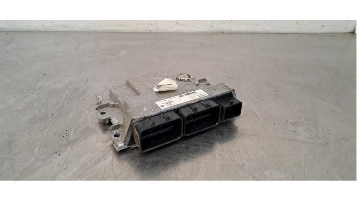 Ordinateur gestion moteur Renault Master
