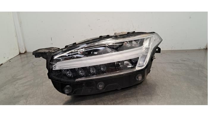 Phare gauche Volvo XC90